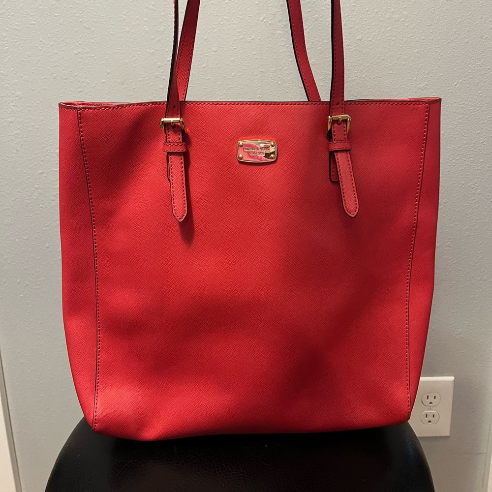 Micheal Kors Bag